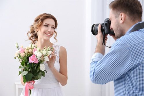 Cara Mengembangkan Perniagaan Fotografi Perkahwinan Anda - 17 Petua Terbaik