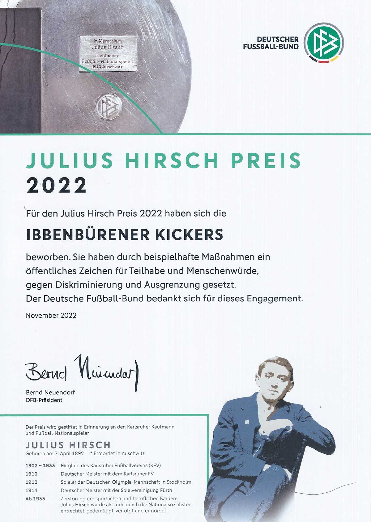 Abbildung zeigt: Die Julius-Hirsch Urkunde 2022 für die Ibbenbürener Kickers - Eine Auszeichnung für ihr vorbildliches Engagement.