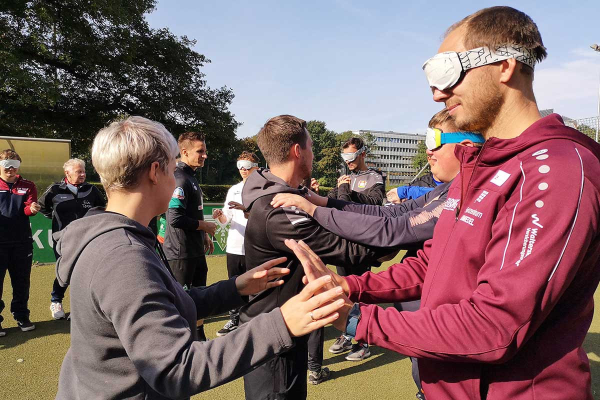 Blindenfußball-Erfahrung bei der Schulung