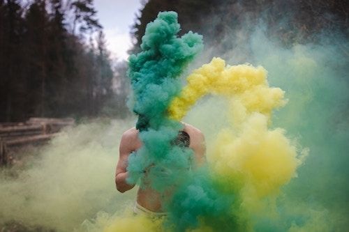 How To Use Smoke Bomb Photography To Create Awesome Images