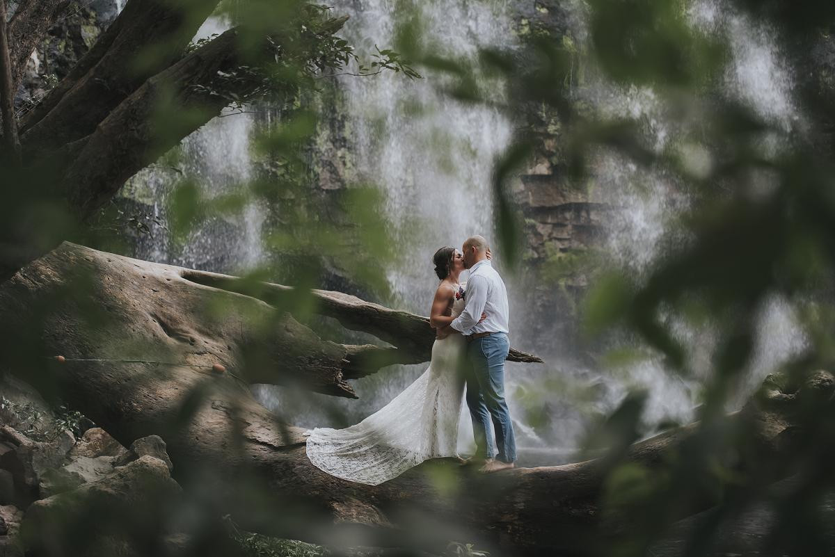 The ultimate guide how to elope in Costa Rica Waterfall Elopement Costa Rica