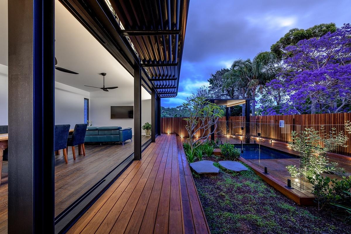 Gymea Bay Duplex, Cronulla, by Ironbark Architecture + Design, constructed by Build By Design