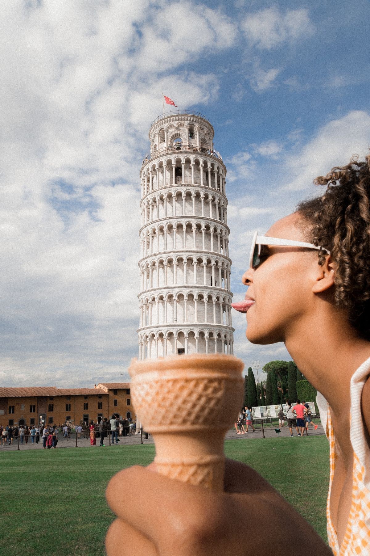 False perspective shot of Leaning Tower of Pisa