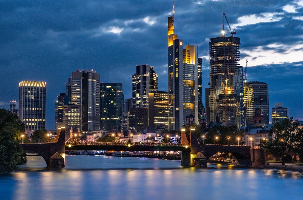 Frankfurt skyline at night