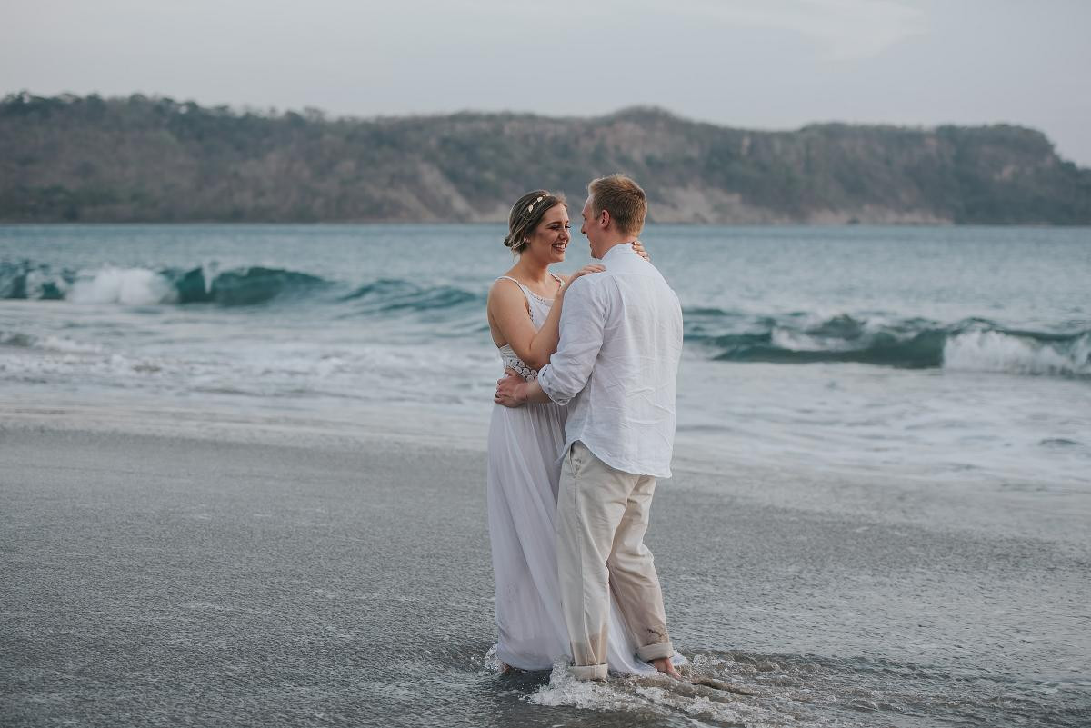 costa rica wedding photographer