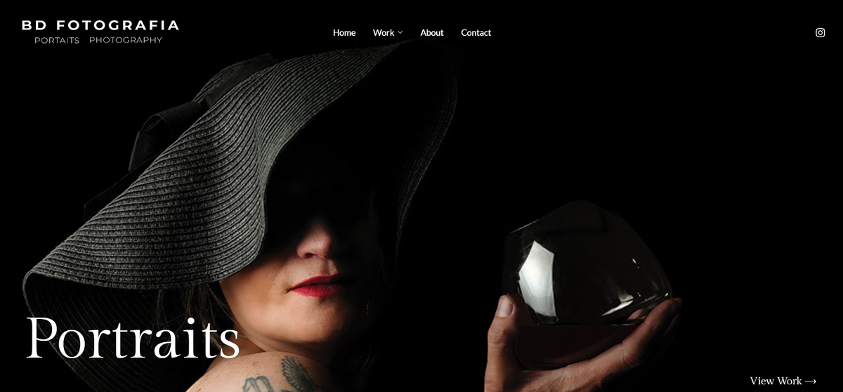 Site do portfólio de retratos de Danielle construído com Pixpa