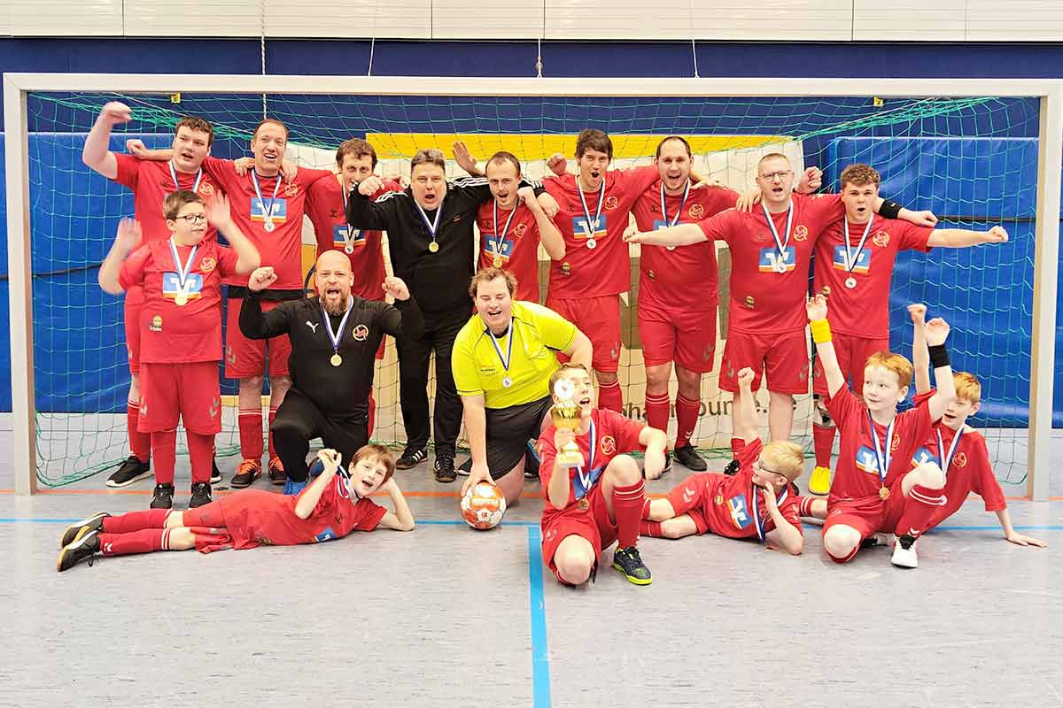 Turniersieg und Titelverteidigung der Ibbenbürener Kickers bim BW-Kickers-Cup 2024