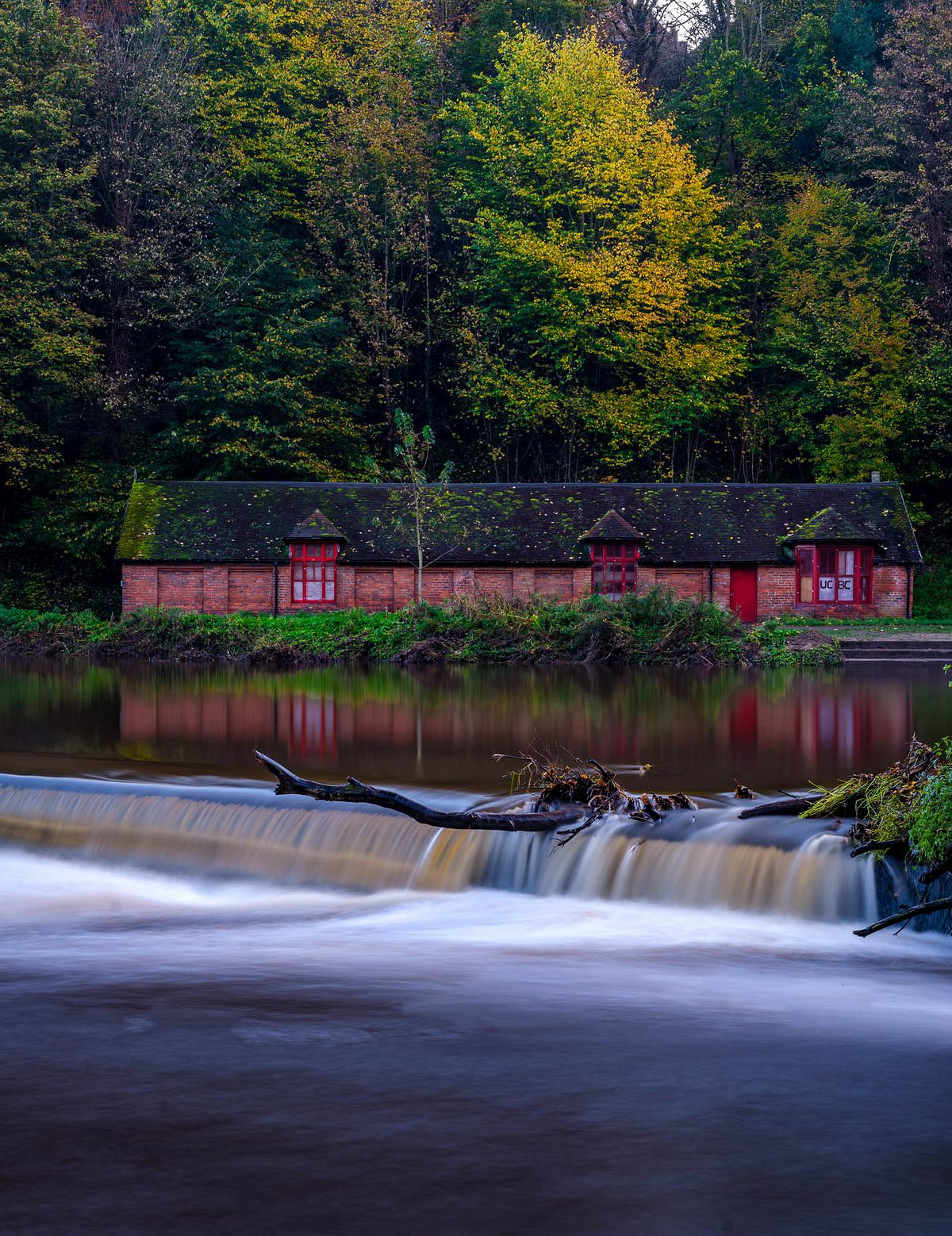 Slow Motion on the River Wear